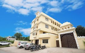 Maangarh Resorts